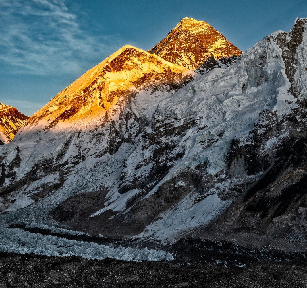 Peaks & Travel 1 Mt.Everest on a sunset, shot from Kala Patthar