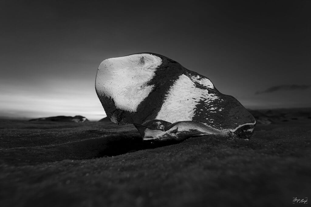 Black & White 8